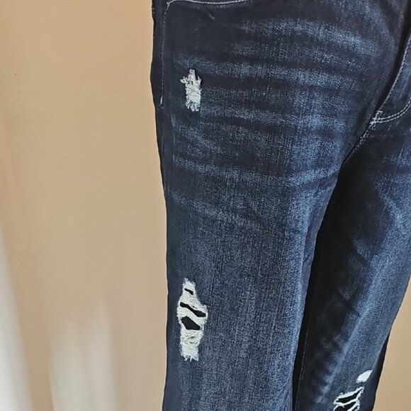 White House Black Market Dark Distressed Crop Jeans - Picture 4 of 7